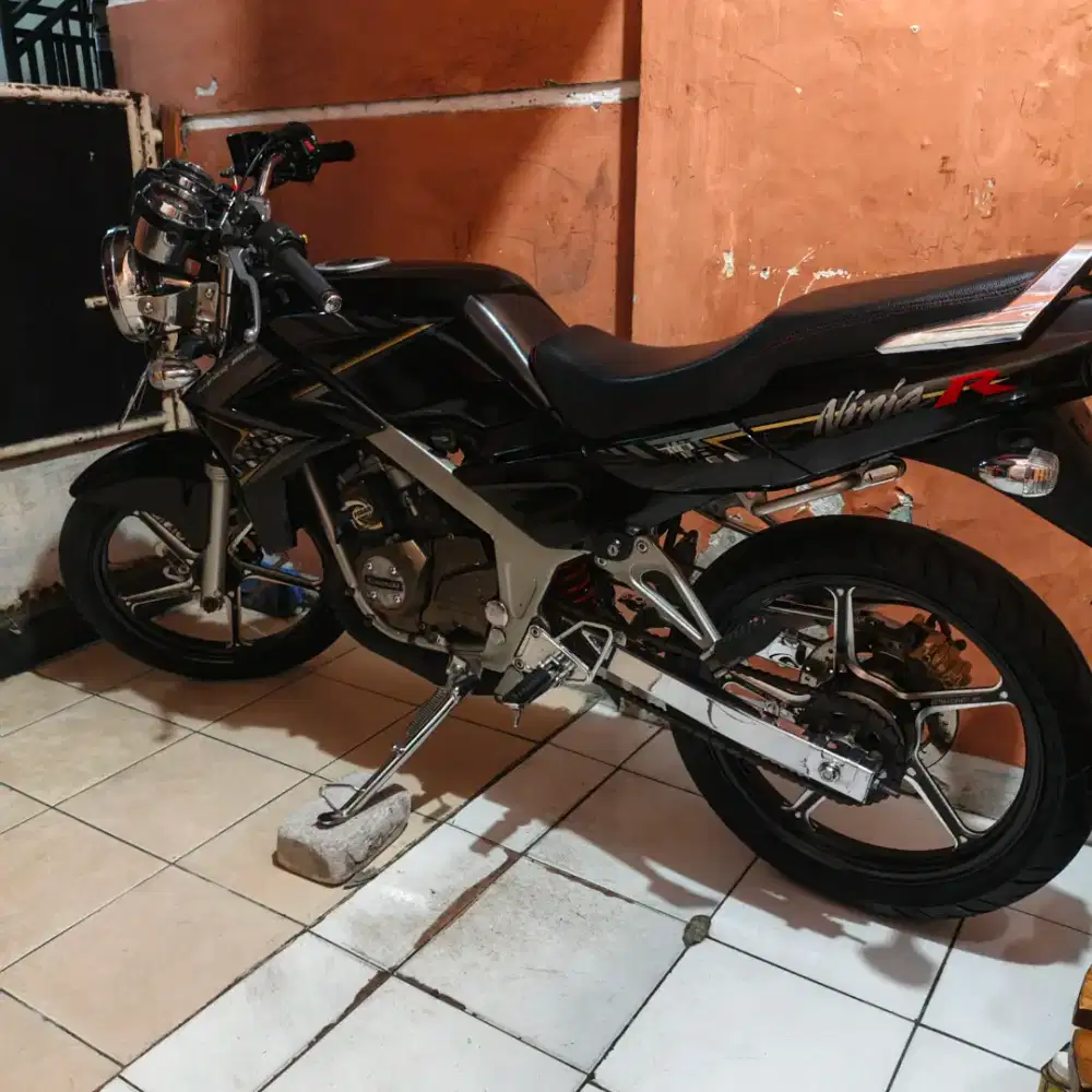 KAWASAKI NINJA TAHUN 2014, 150 R Convert SS