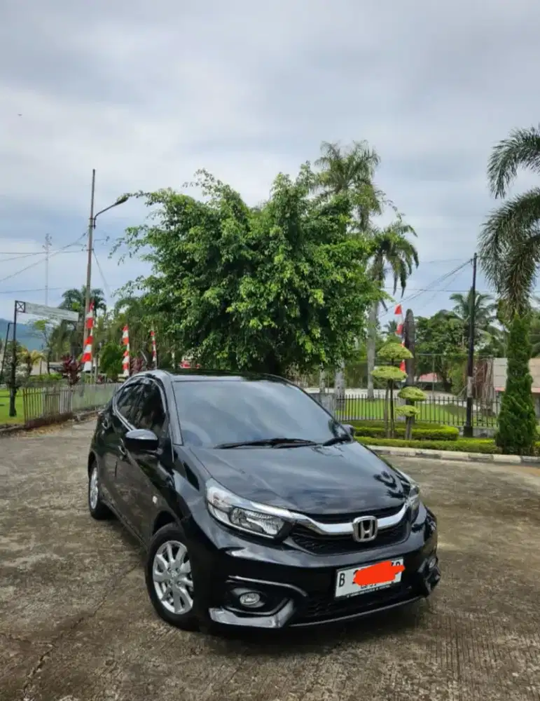HONDA BRIO A/T Matic ,2021 ,hitam
