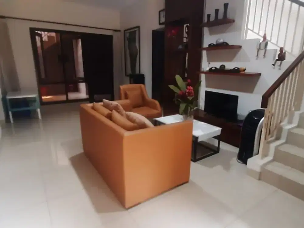 DIJUAL RUMAH DI MOZIA BSD 8X15 FURNISHED