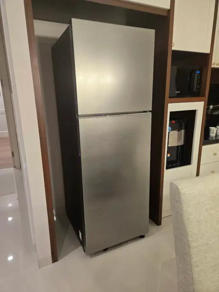 2 door samsung Refrigerator