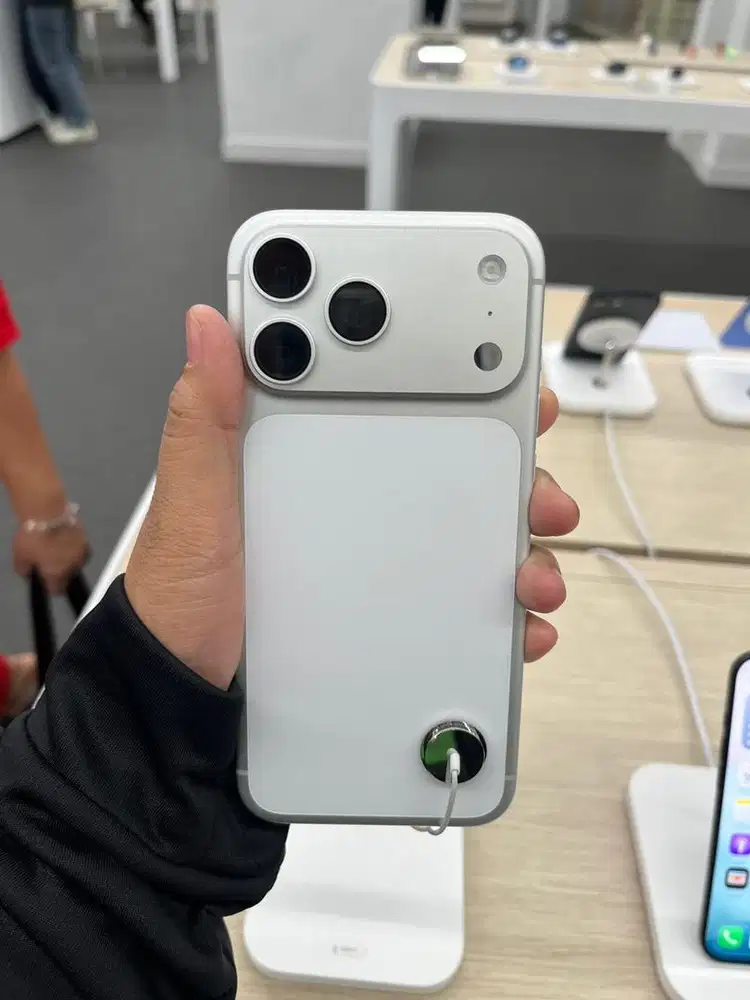 CICILAN 0% IPHONE 17 PRO MAX 256 GB