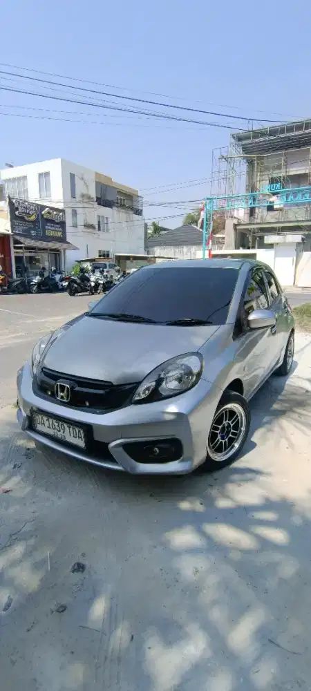 Jual cepat honda Brio metik 2016