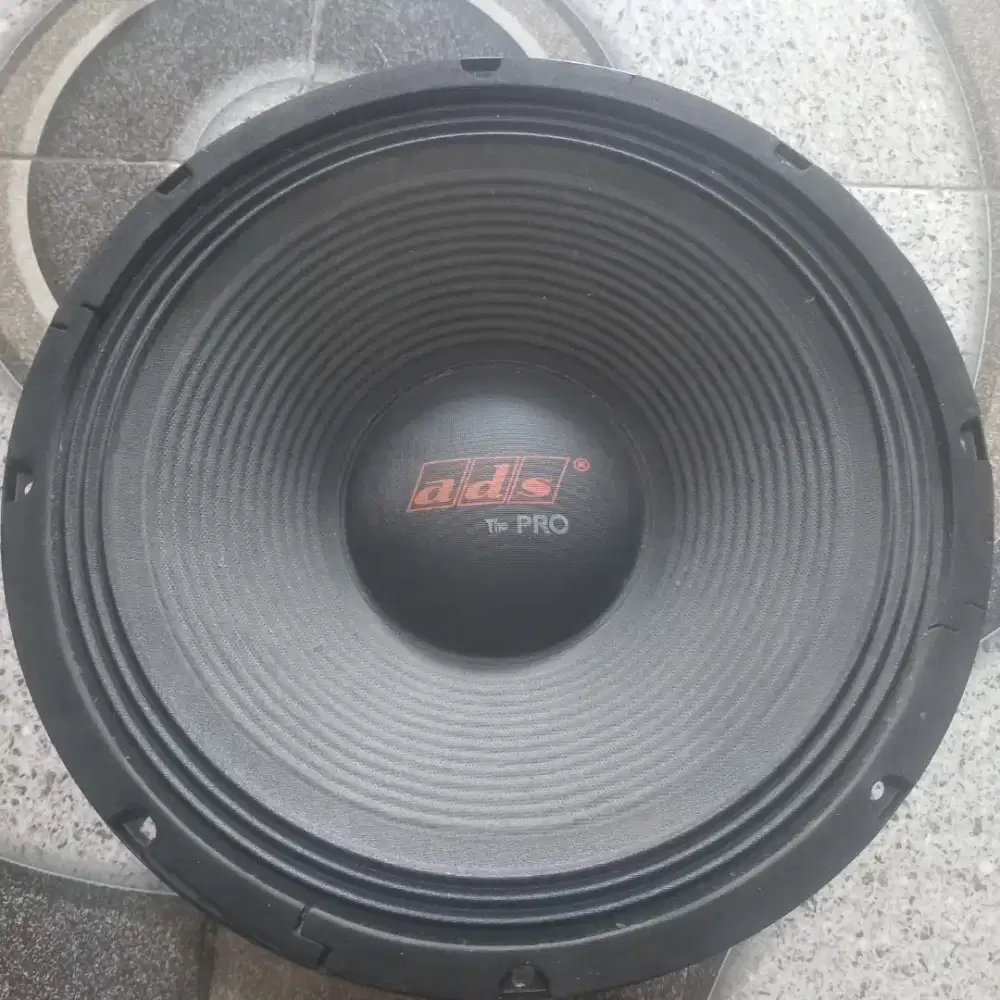Di jual speaker ads 12 inch 800 watt .