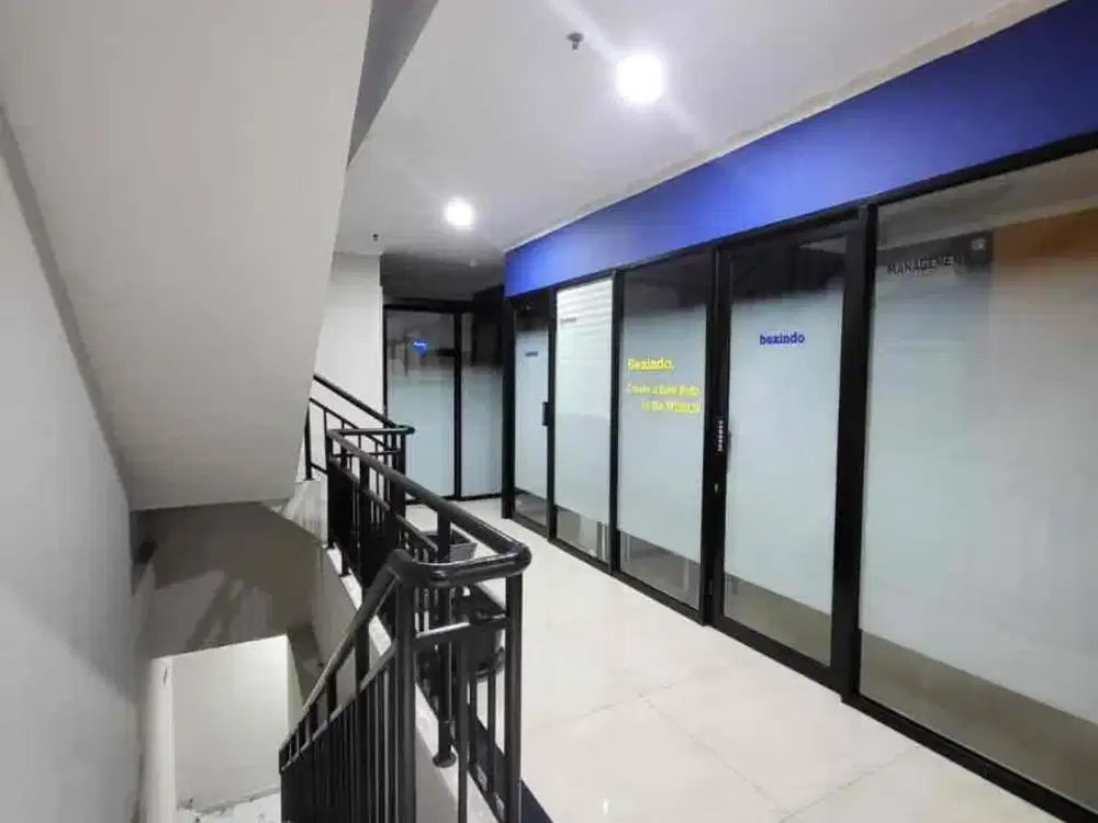 disewakan Ruangan kantor di ruko apartemen gading mediterania kelapa gading