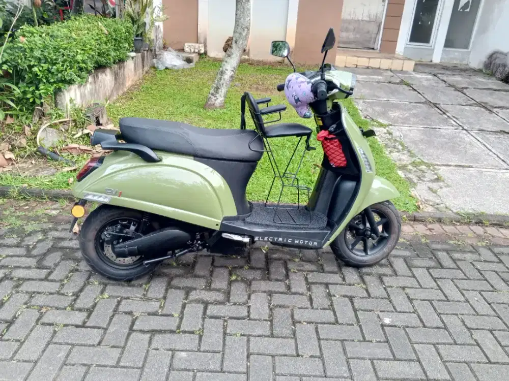 Dijual Motor Listrik Viar EV 1 scooter