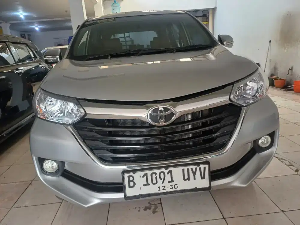 Avanza g 1.3 2015 metic silver