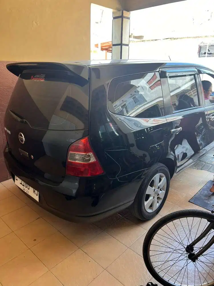 Nissan Grand livina 2012 Bensin