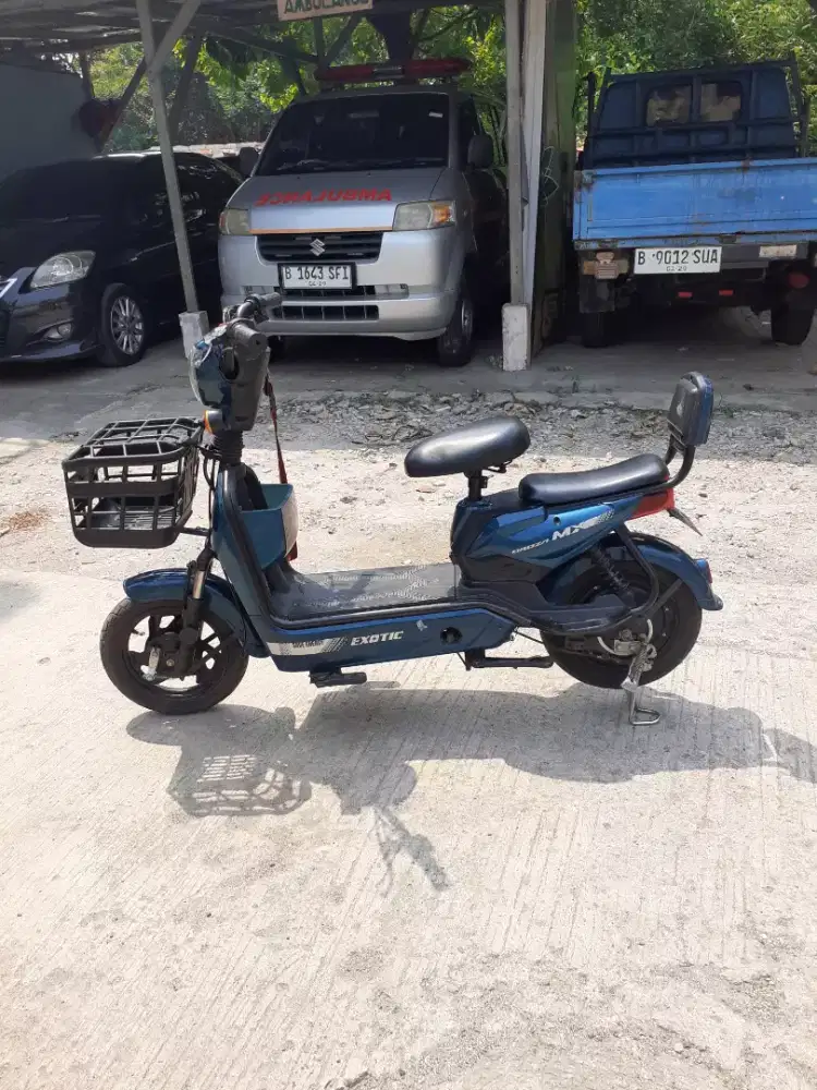 Sepeda listrik exotic siap pake dikcf lenteng bs TT Unit lain
