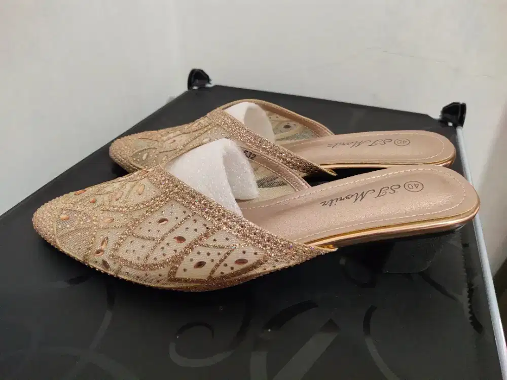 Sepatu Wanita ST Moritz