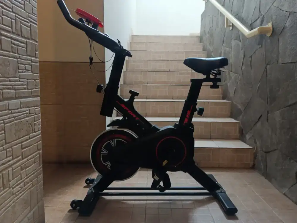 Sepeda orahraga atau sepeda gym