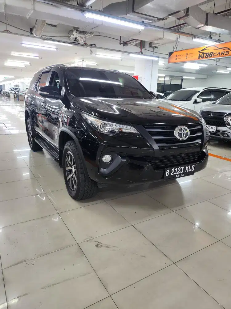 Toyota Fortuner VRZ 2.4 AT
Th 2016