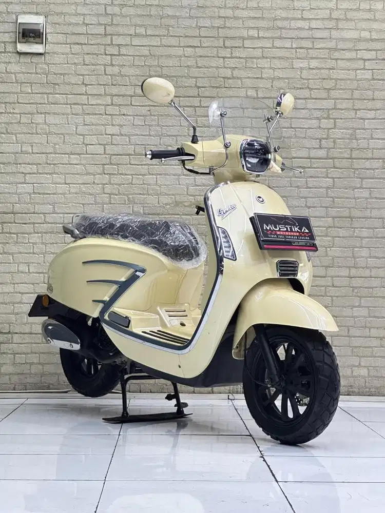 WMoto Greta 150cc Tahun 2025 Cream Gress Seperti Baru low km