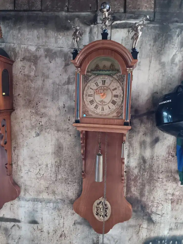 Jam frist clock alarm jumbo