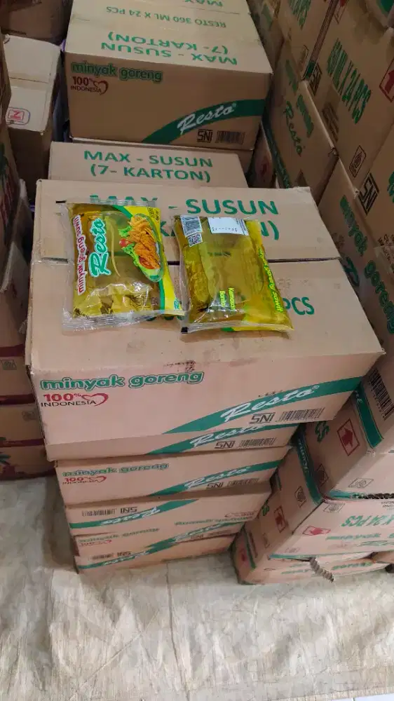 Minyak resto 360 ml isi 24