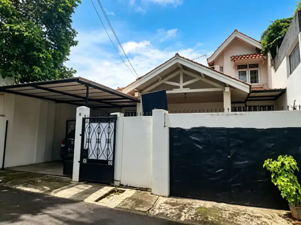 DIJUAL RUMAH di DUREN TIGA JAKARTA SELATAN | 2 LANTAI | CARPORT LUAS | STRATEGIS