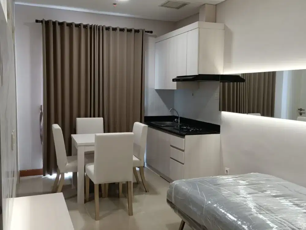 Dijual Apartemen Madison Park 2 kamar full furnish dekat mall Central Park, Taman Anggrek, tol, kampus Trisakti, UNTAR, sekolah, RS