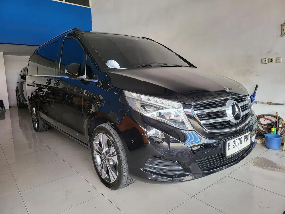 [Low KM] Mercy Viano v220d Diesel NIK 2018 Miles 25Rb
