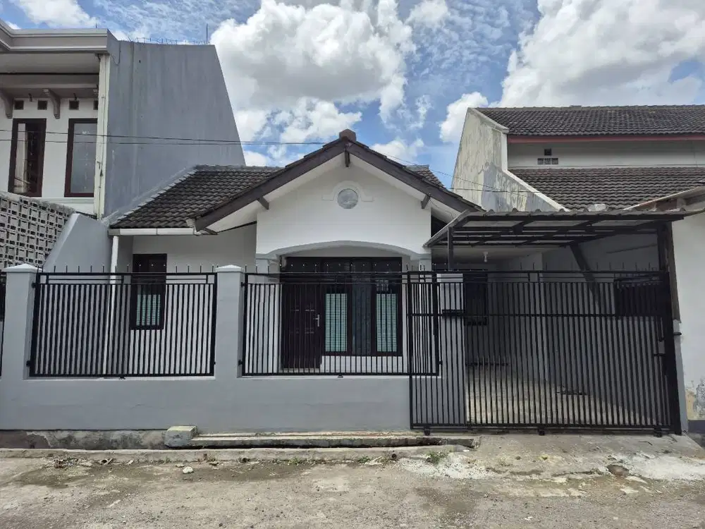 Jual Rumah Taman Cibaduyut Indah Strategis Dekat Jalan Utama