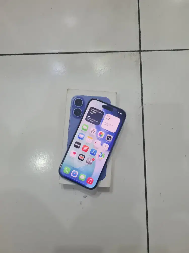 Iphnone 16 128 resmi ibox