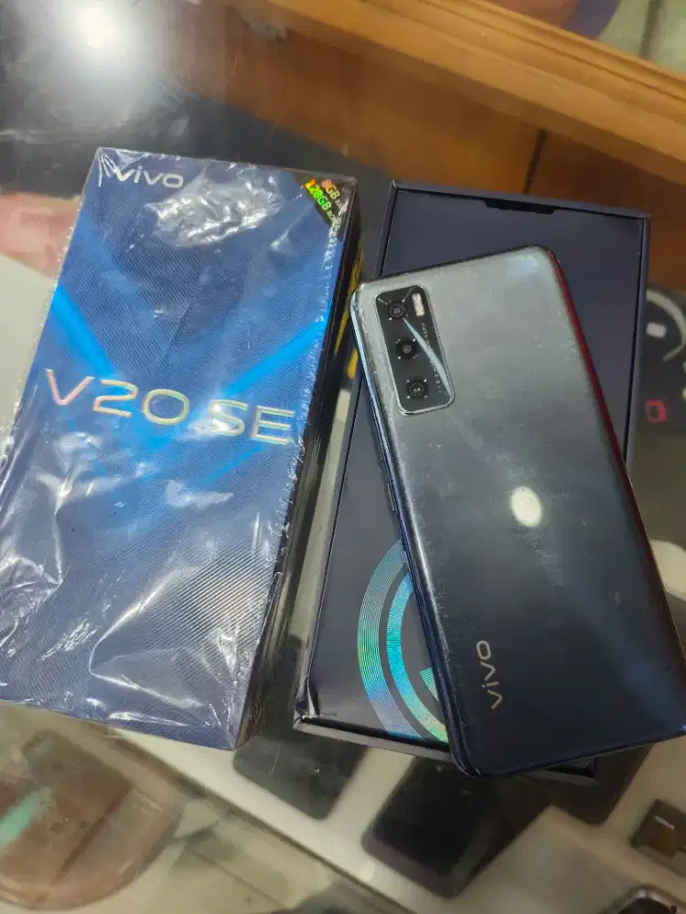Vivo V20se 8/128