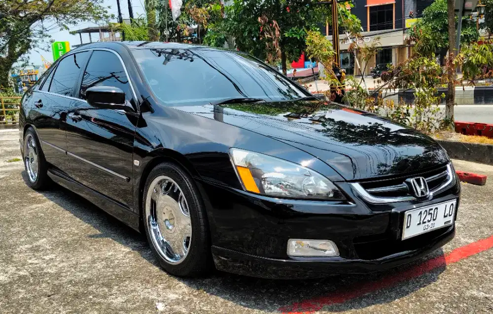 Honda Accord 2005 Bensin