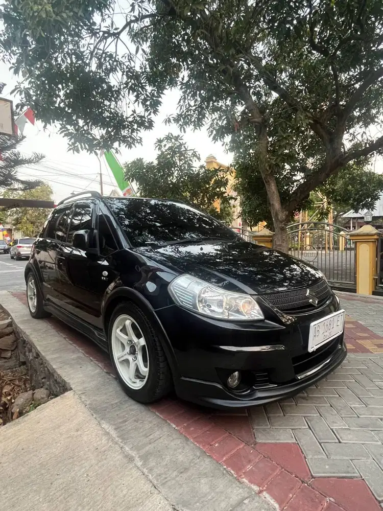 Suzuki SX4 X-Over 2008
