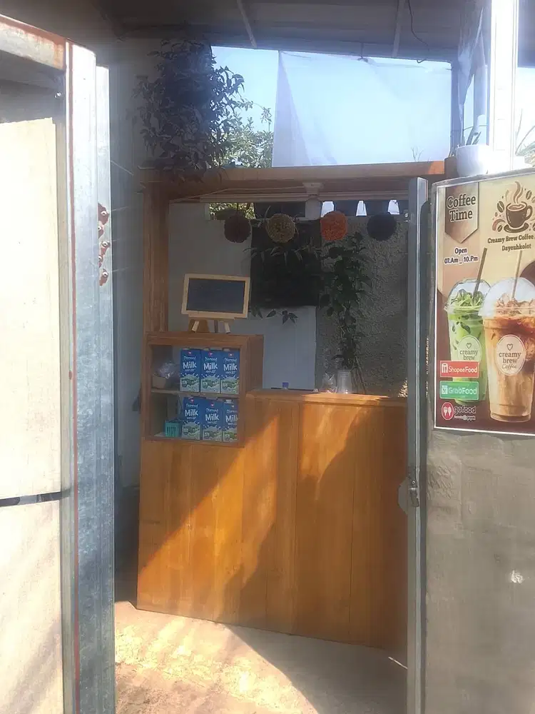 Meja bar / mini bar