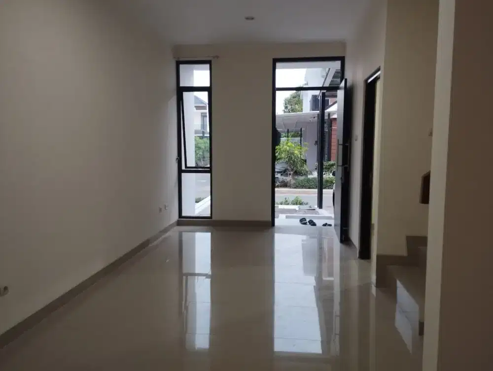 Disewakan Rumah Grahayana Semifurnish
