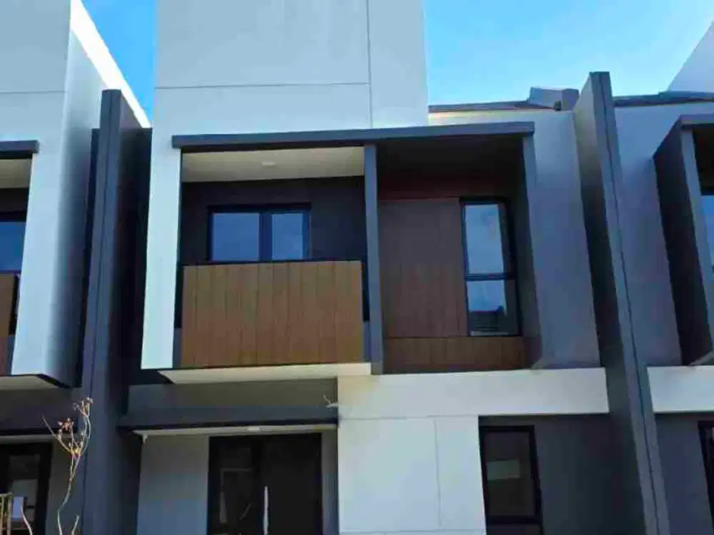 DISEWAKAN RUMAH BARU
Cluster Regia Residence
Summarecon Crown Gading, Bekasi