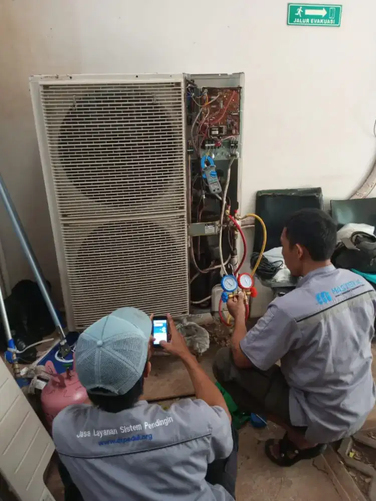Service AC dan Kulkas