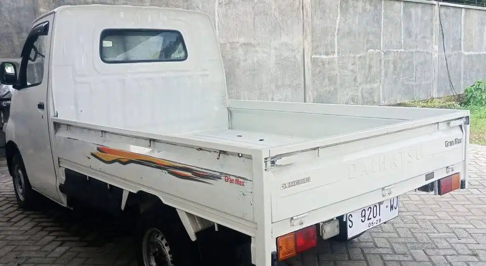 Daihatsu Gran max 1.3 Pick up 2015 Ginuk bisa tukar tambah sekoto