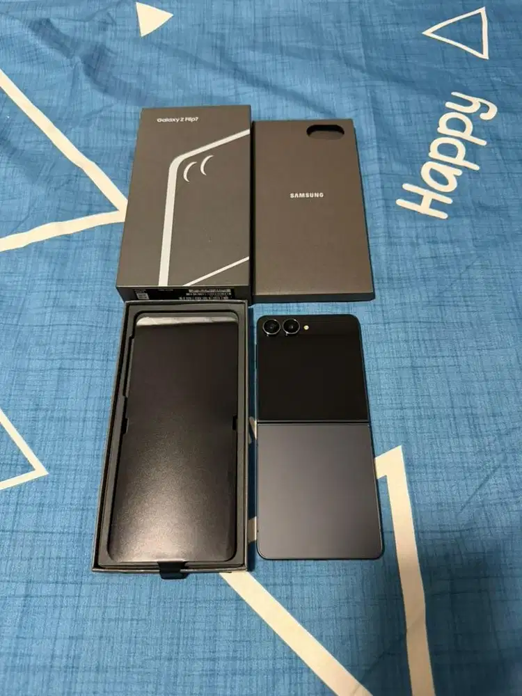 Samsung flip 7 5G 12/512 sein