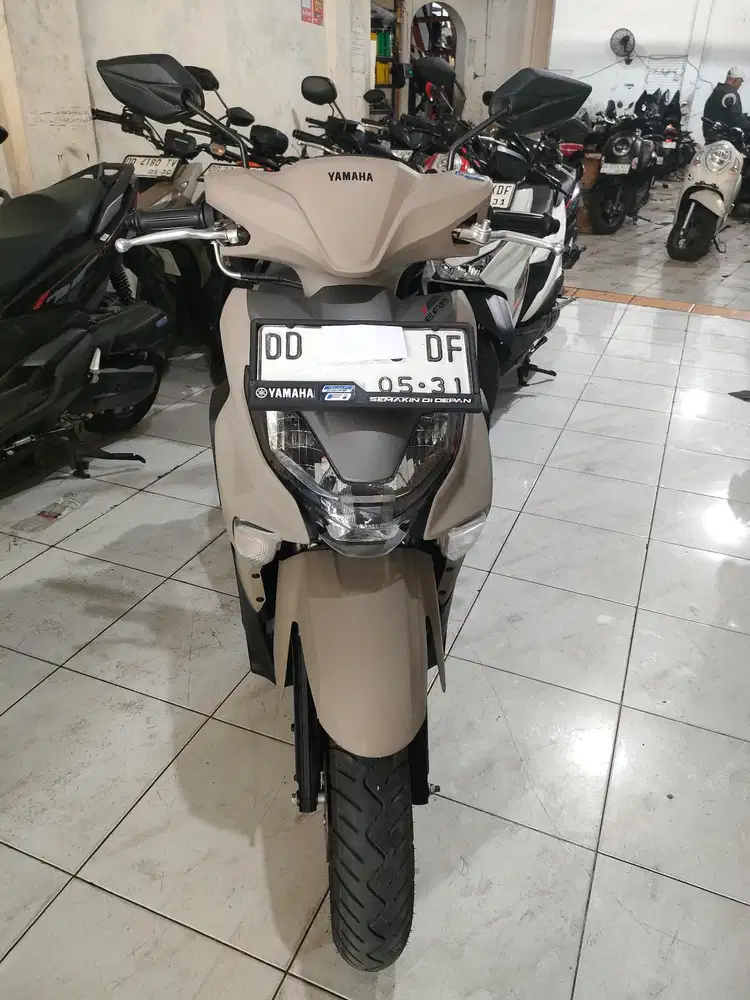 Yamaha Gear Ultima Hybrid 125cc 2026 Cokelat