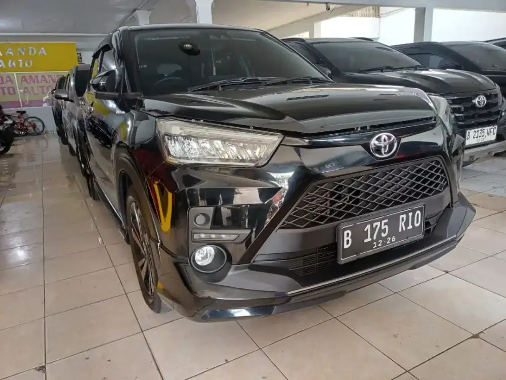 raize gr1.0 turbo tss 2021 metic hitam