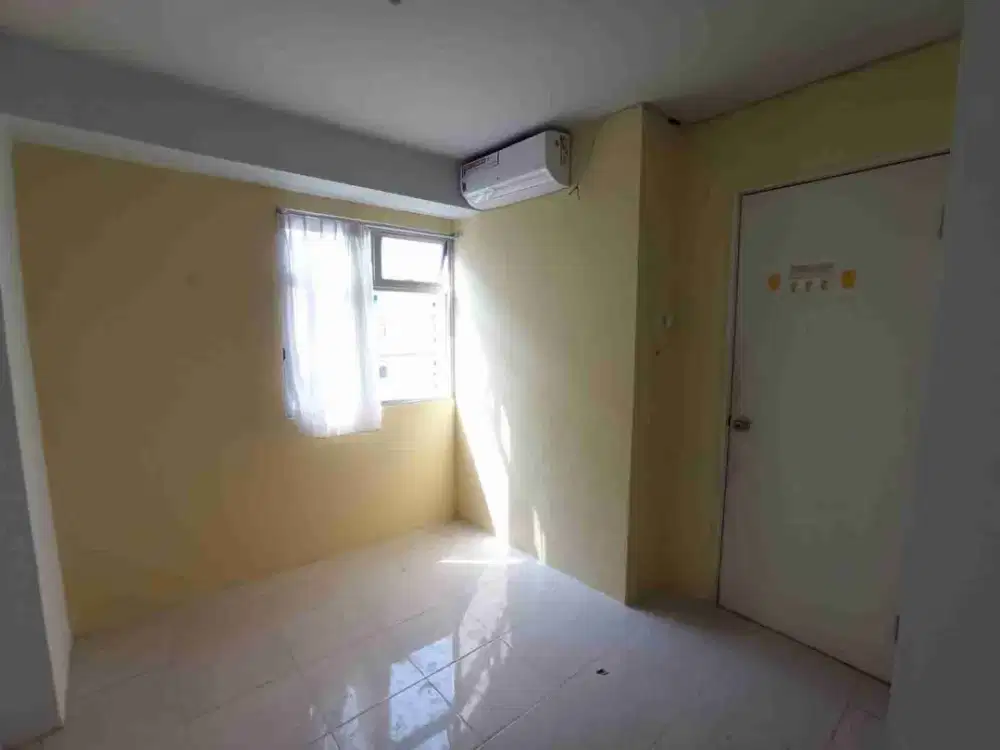 Jual Apartemen Kalibata city Unfurnished 2BR Regency Herbrust buat yang suka dengan unit yg Unfurnished (kosong)