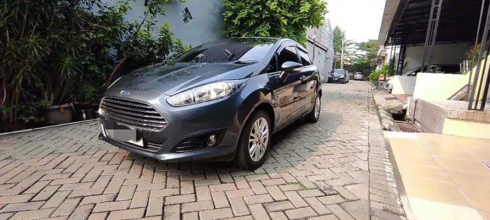 Ford Fiesta 1.5 At  trend 2014
