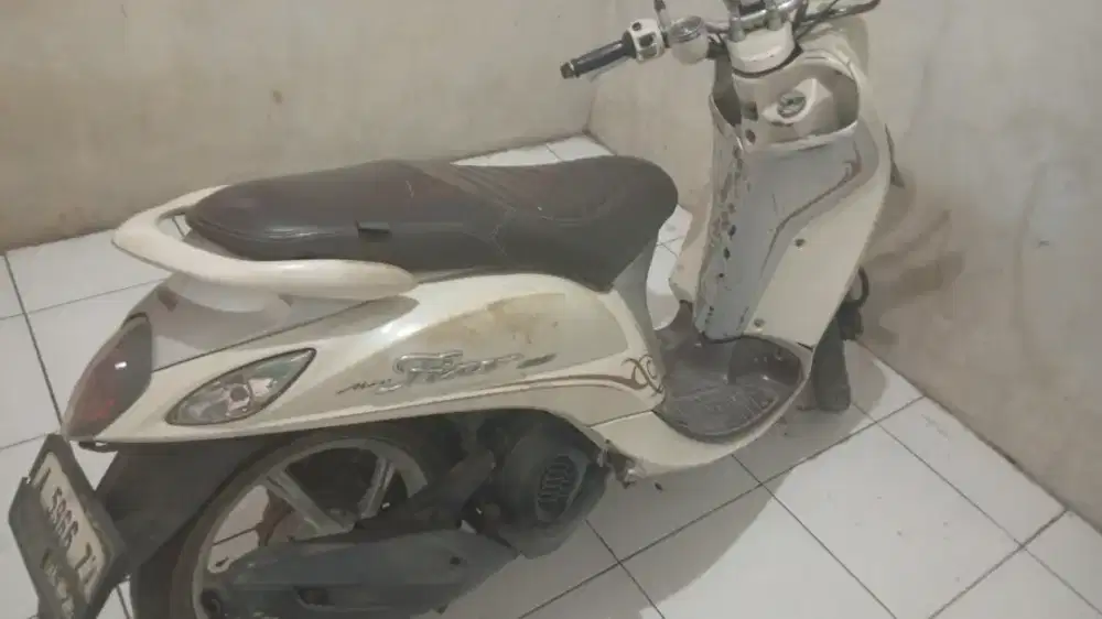 Di jual cepat Yamaha fino 125 Tahun 2017 surat surat lengkap