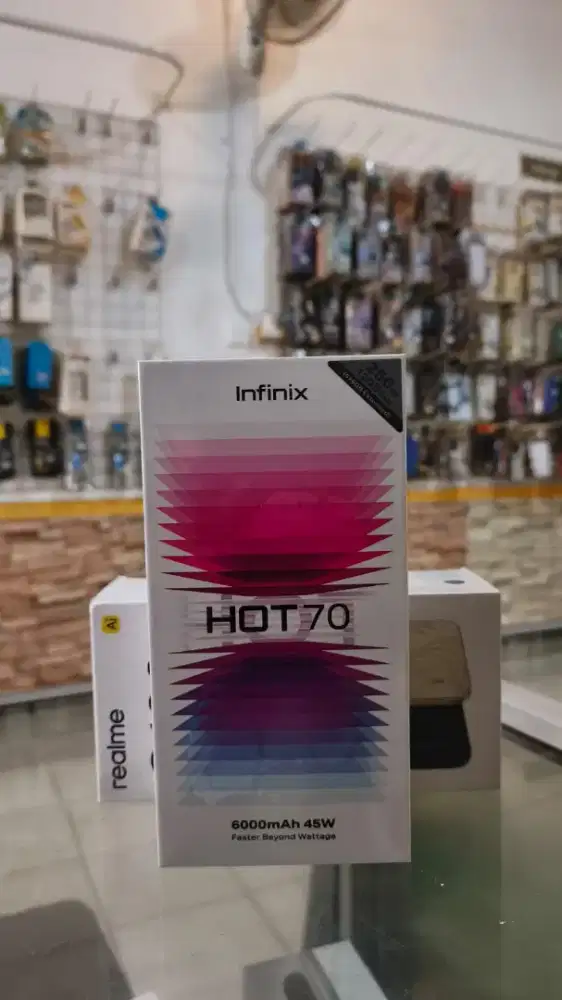 INFINIX HOT 70  6/256GB GARANSI RESMI!!