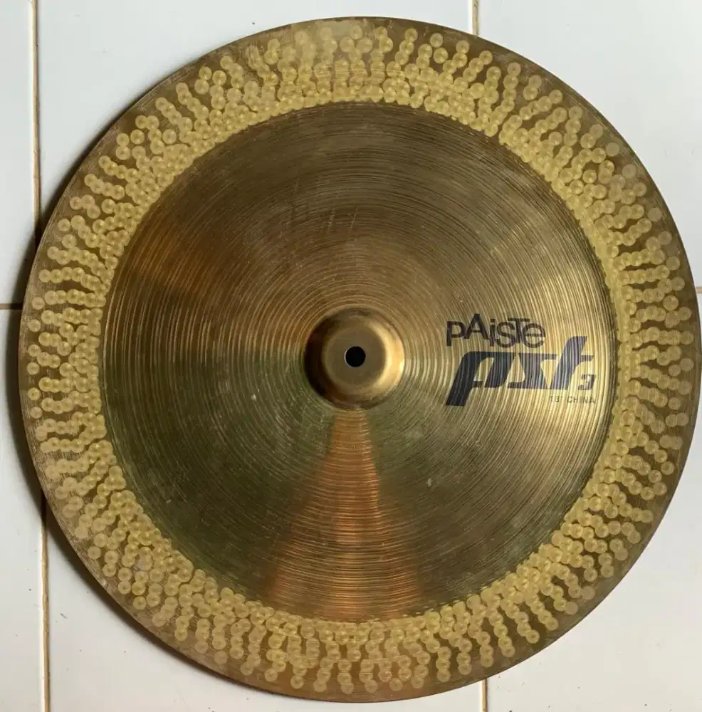 Cymbals Paiste bekas 18