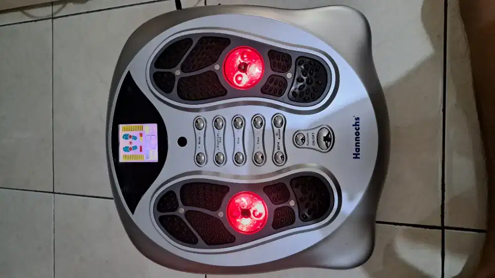 Alat Pijat Kaki Elektrik Hannochs Foot Massager