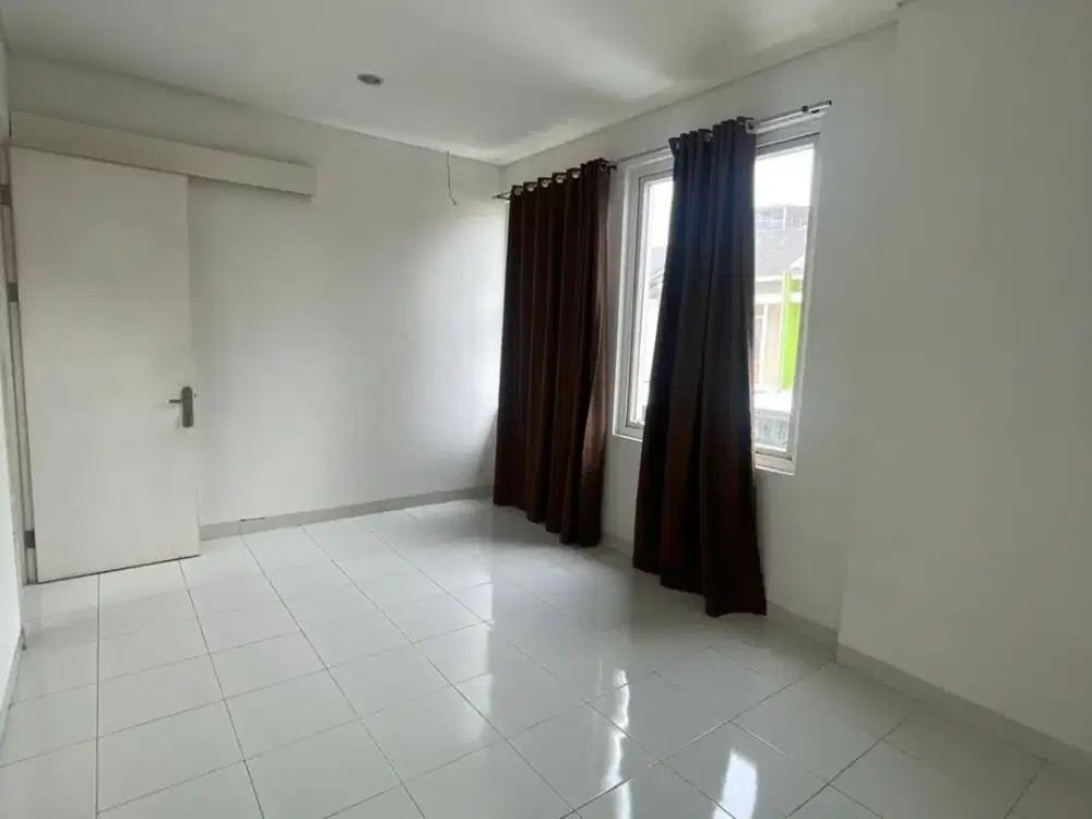 Rumah Bagus Nyaman di Cluster Vienna Modernland