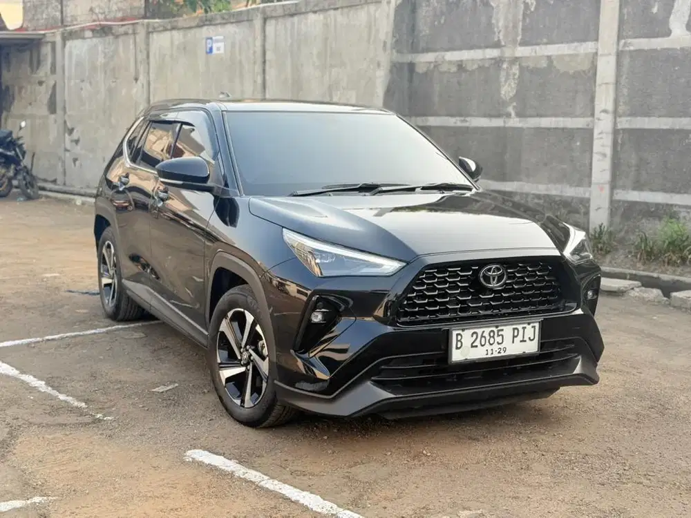 (Cash) Yaris Cross 1.5 G MT 2024 Hitam Metalik Pajak11/2026 Km27rb