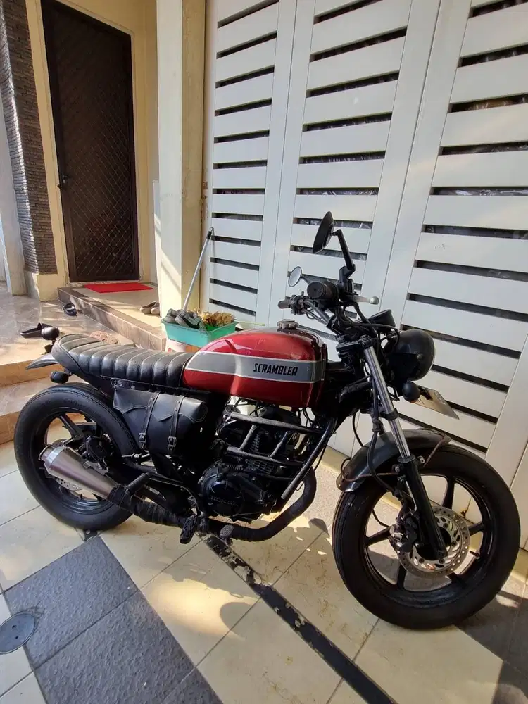 Custom japstyle basis honda gl 150 th 2011