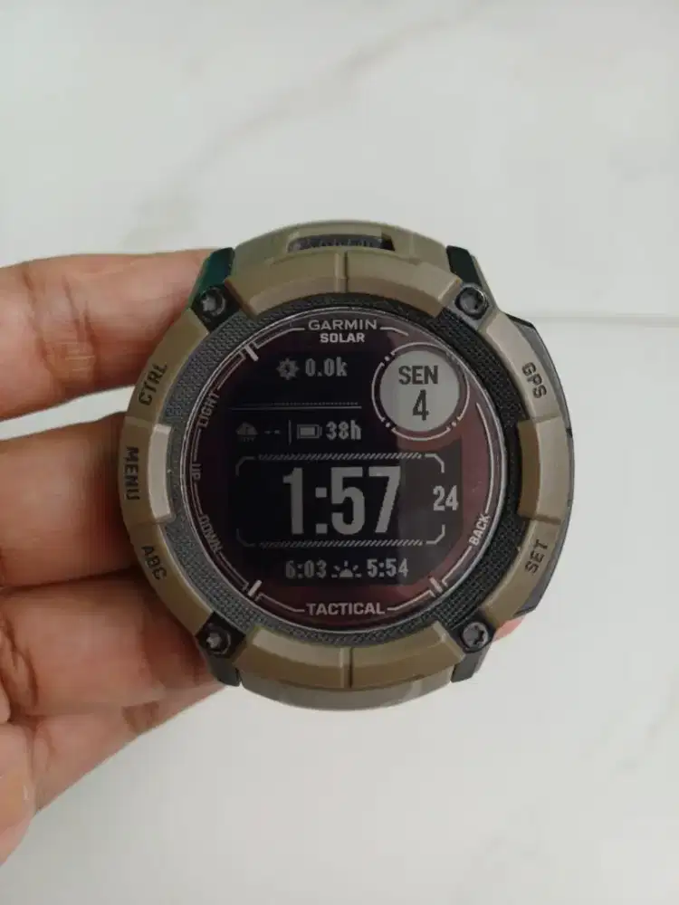 Garmin instint 2 Tactical Solar