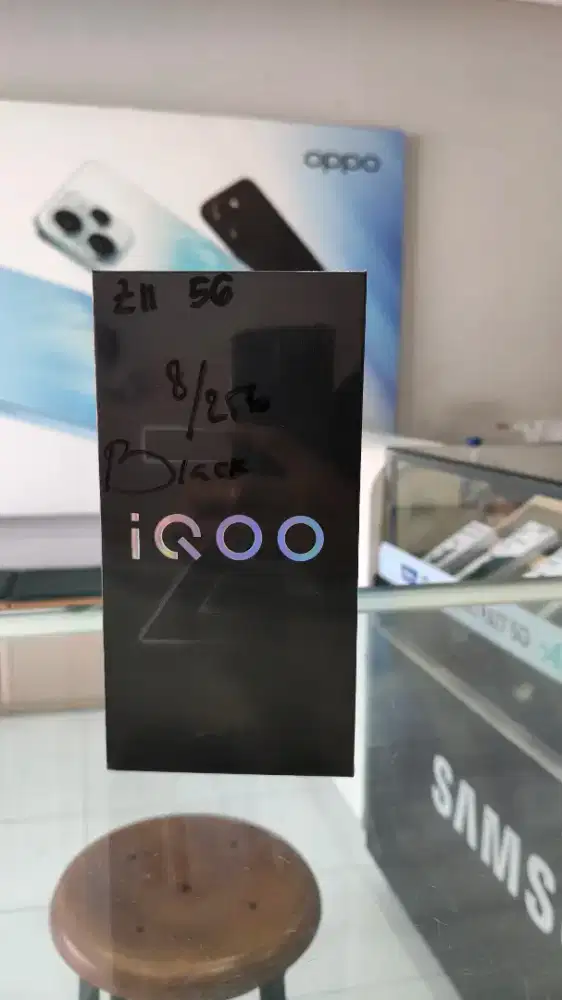 IQOO Z11 5G 8/256 GARANSI RESMI BARUU