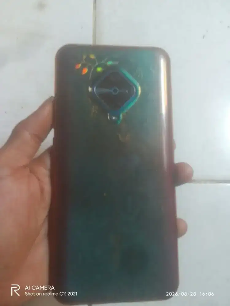Vivo1920 ram 8/128