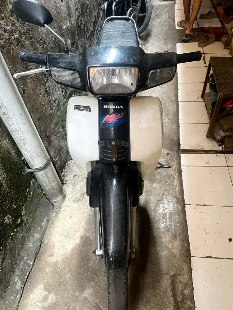 Astrea Grand Sabit 1994