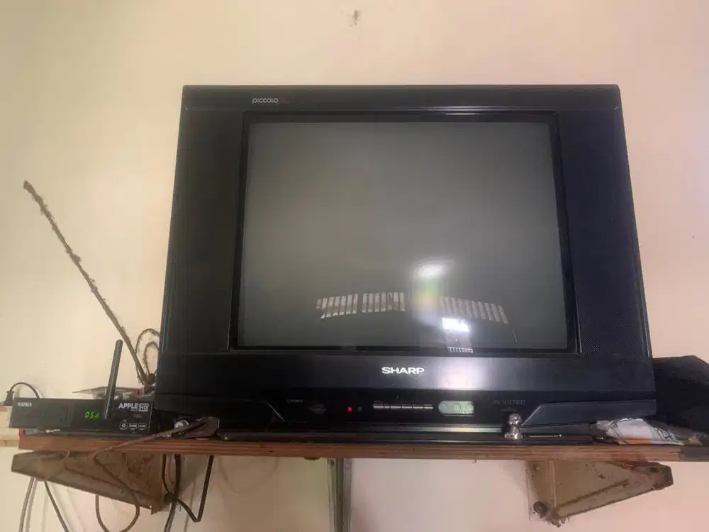 dijual tv tabung sharp bisa yt tt dan vidio