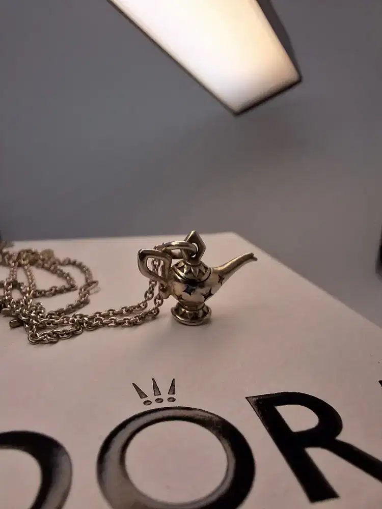 Kalung Disney Aladdin Pandora