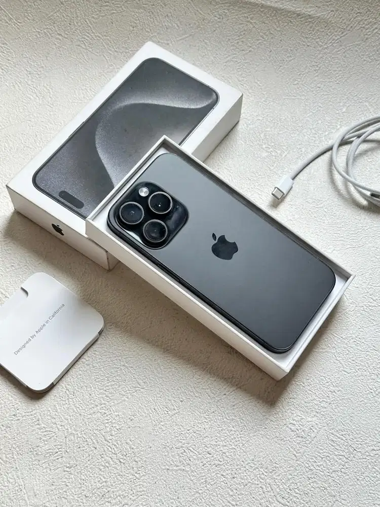 Iphone 15 pro 1 terra byte black titanium